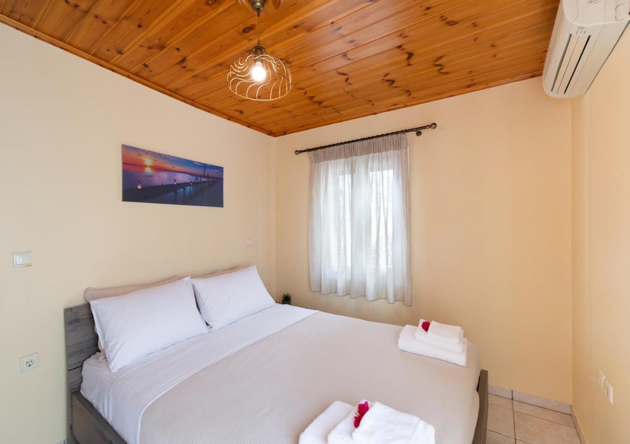 Melas Home Lefkada City ภายนอก รูปภาพ