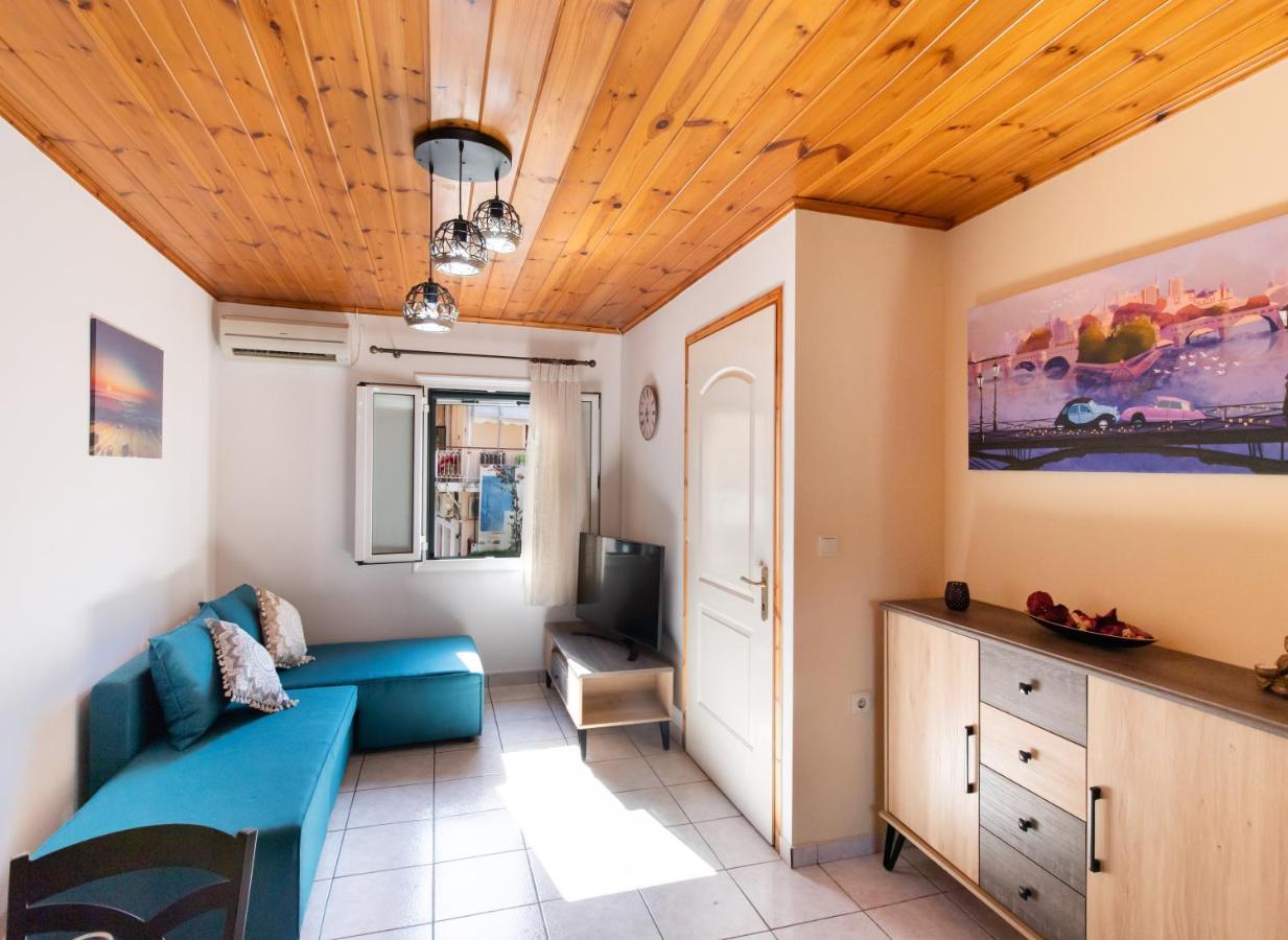 Melas Home Lefkada City ภายนอก รูปภาพ